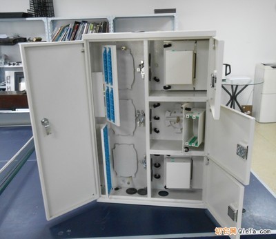 三网合一光缆配线箱 现代通信网络的关键接续设备